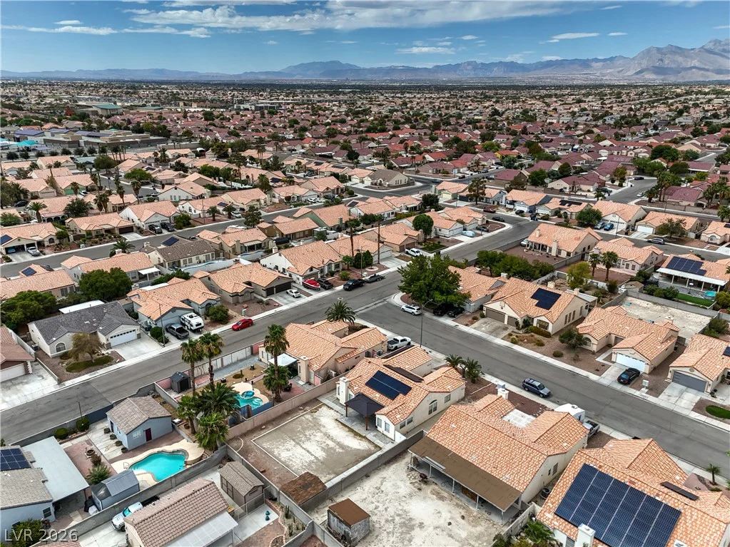 6124 Satre, North Las Vegas, NV 89031