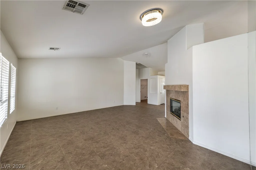 6124 Satre, North Las Vegas, NV 89031