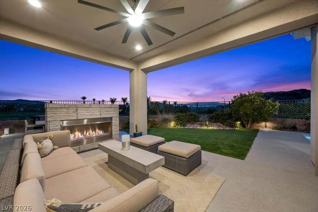4 Strada Caruso, Henderson, NV 89011