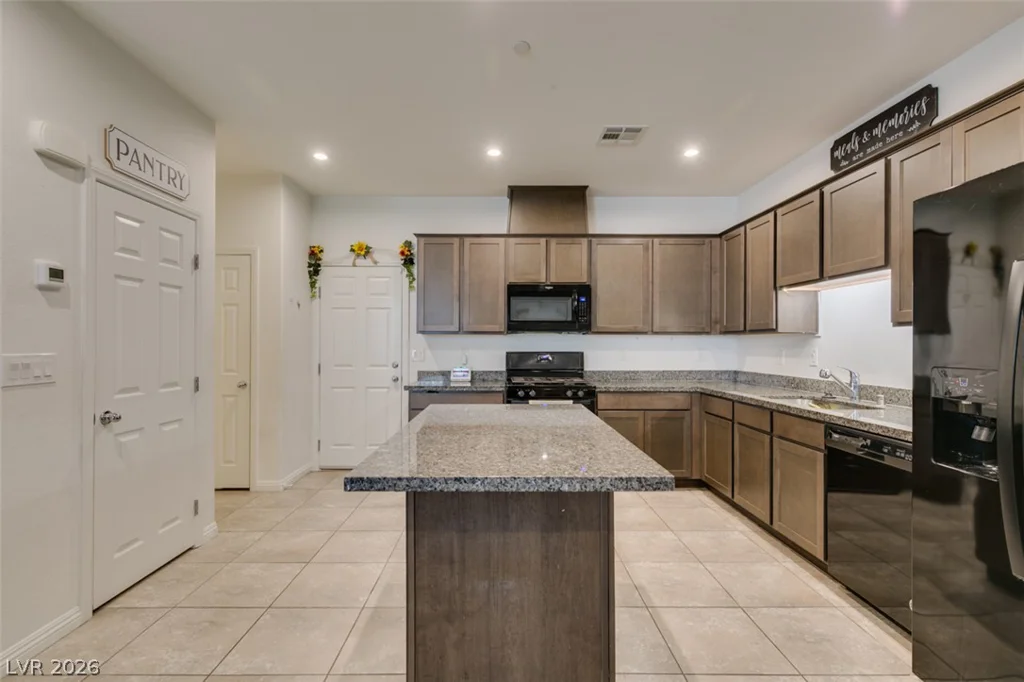 1200 Mission View, Henderson, NV 89002