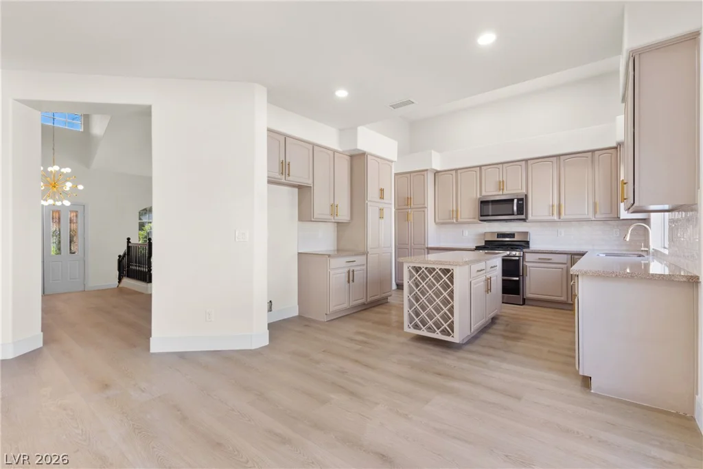 1700 Double Arrow, Las Vegas, NV 89128