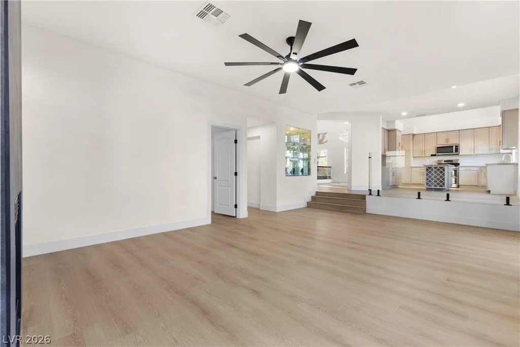 1700 Double Arrow, Las Vegas, NV 89128