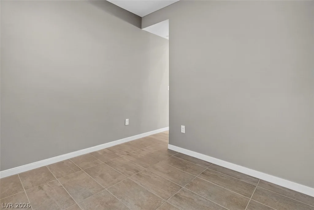 9075 Rolling Pietra, Las Vegas, NV 89166