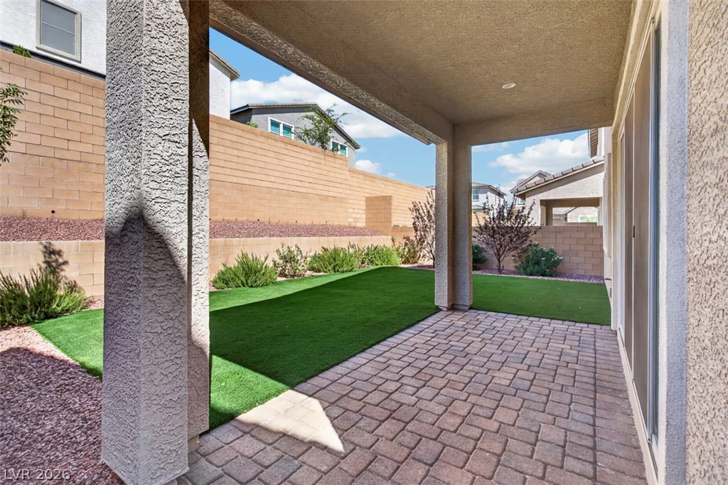 9075 Rolling Pietra, Las Vegas, NV 89166