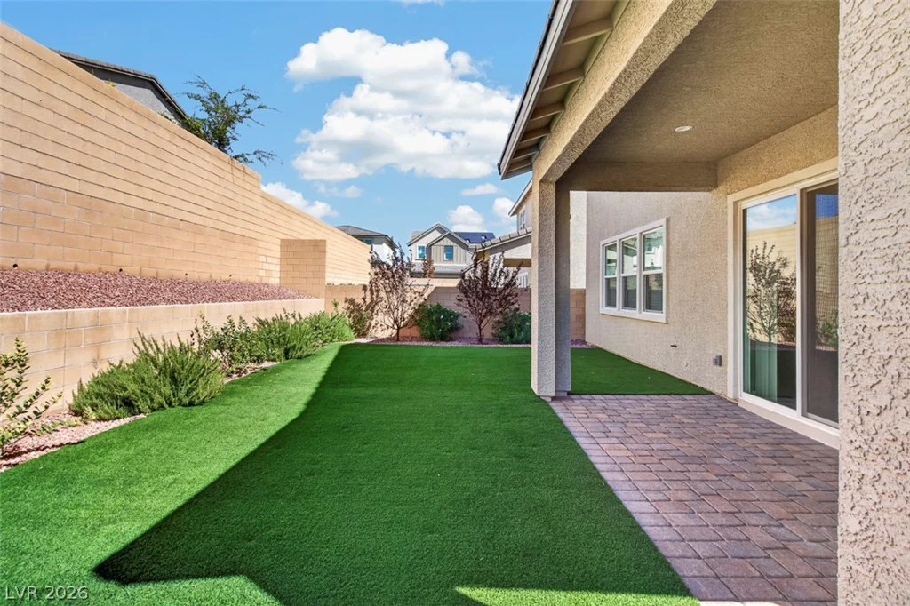 9075 Rolling Pietra, Las Vegas, NV 89166