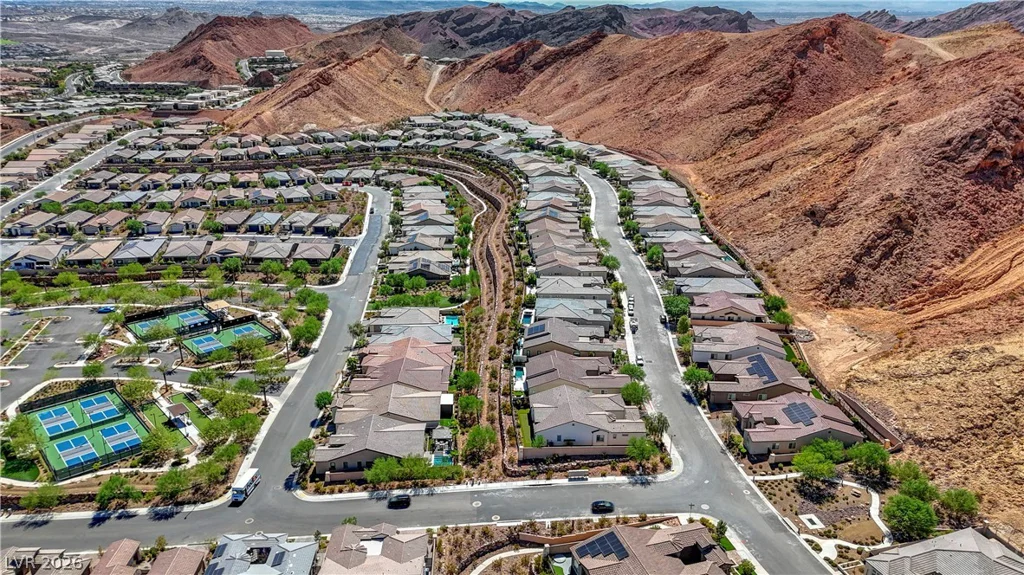 137 Mirage View, Henderson, NV 89011
