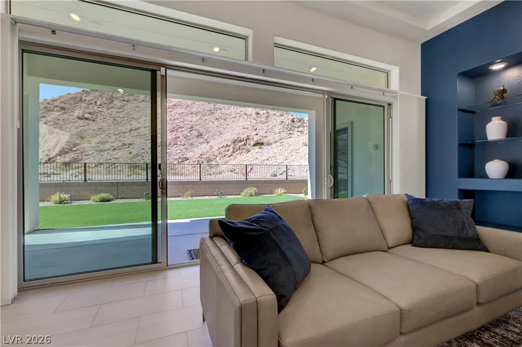 137 Mirage View, Henderson, NV 89011