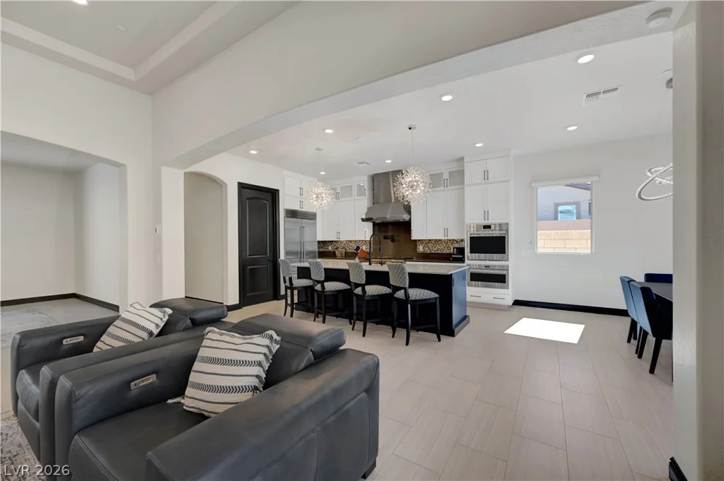 137 Mirage View, Henderson, NV 89011