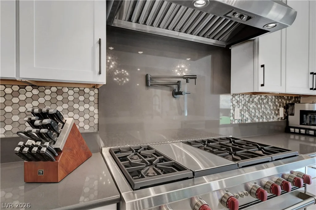 137 Mirage View, Henderson, NV 89011