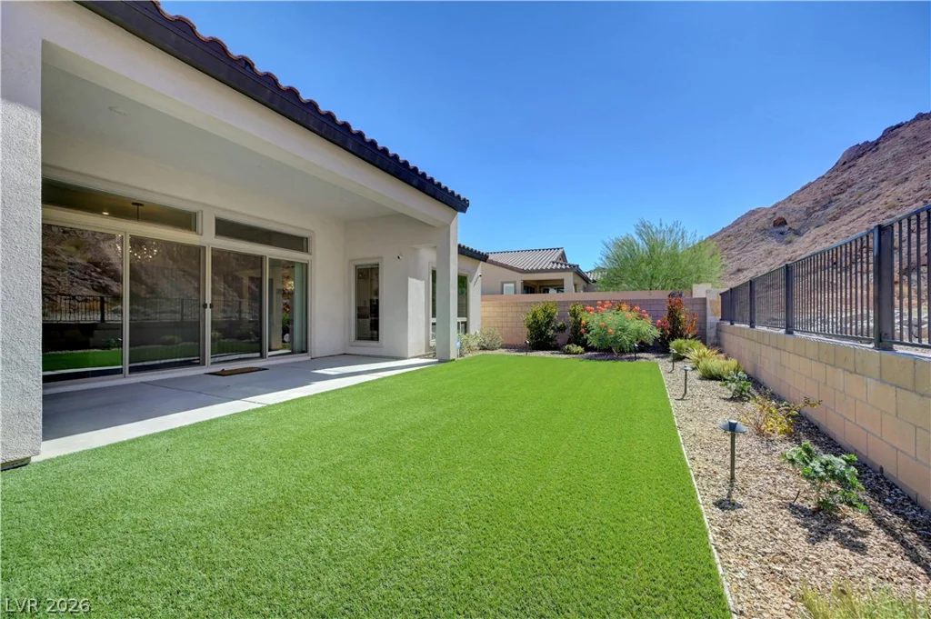 137 Mirage View, Henderson, NV 89011