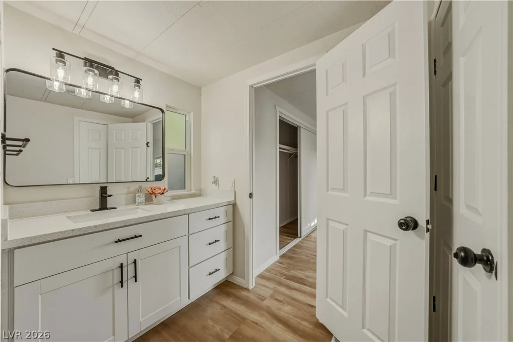71 Vegas Valley, Pahrump, NV 89048