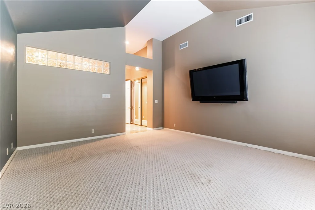 8240 Horseshoe Bend, Las Vegas, NV 89113