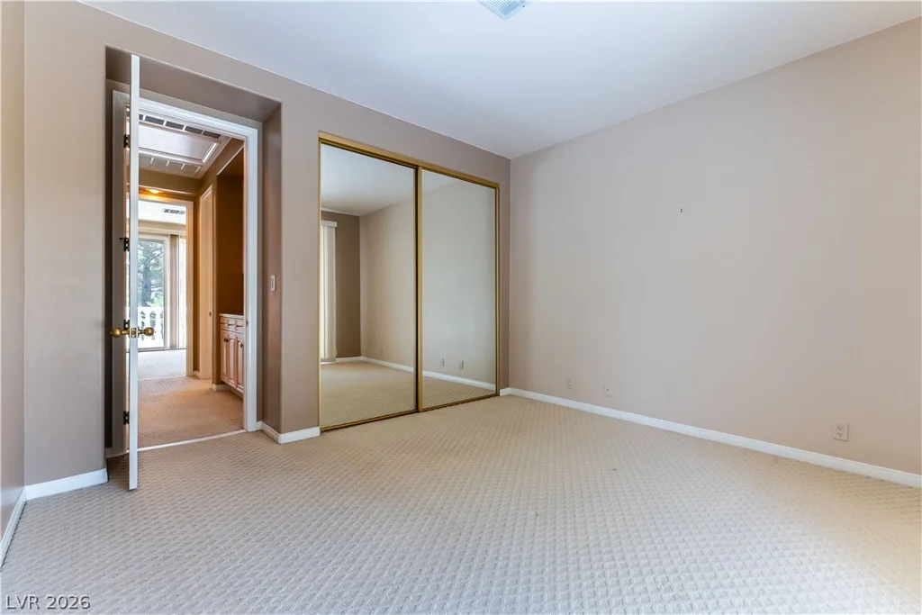 8240 Horseshoe Bend, Las Vegas, NV 89113