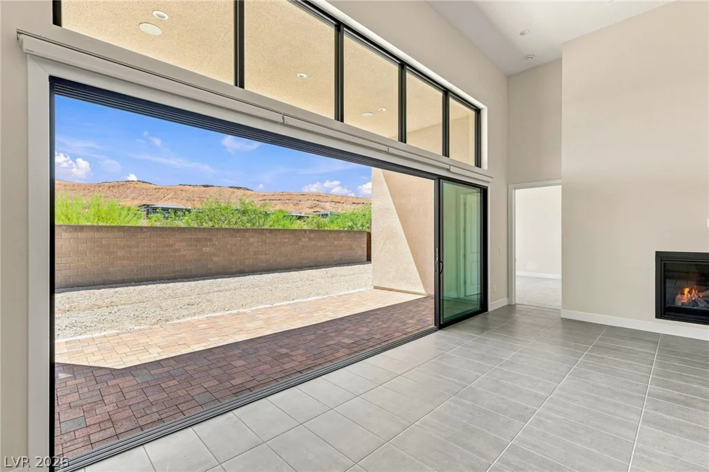 10865 Agate Cliffs, Las Vegas, NV 89135