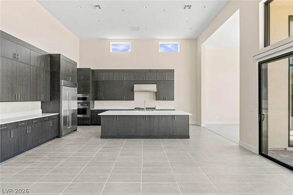 10865 Agate Cliffs, Las Vegas, NV 89135