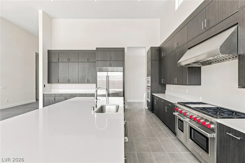 10865 Agate Cliffs, Las Vegas, NV 89135