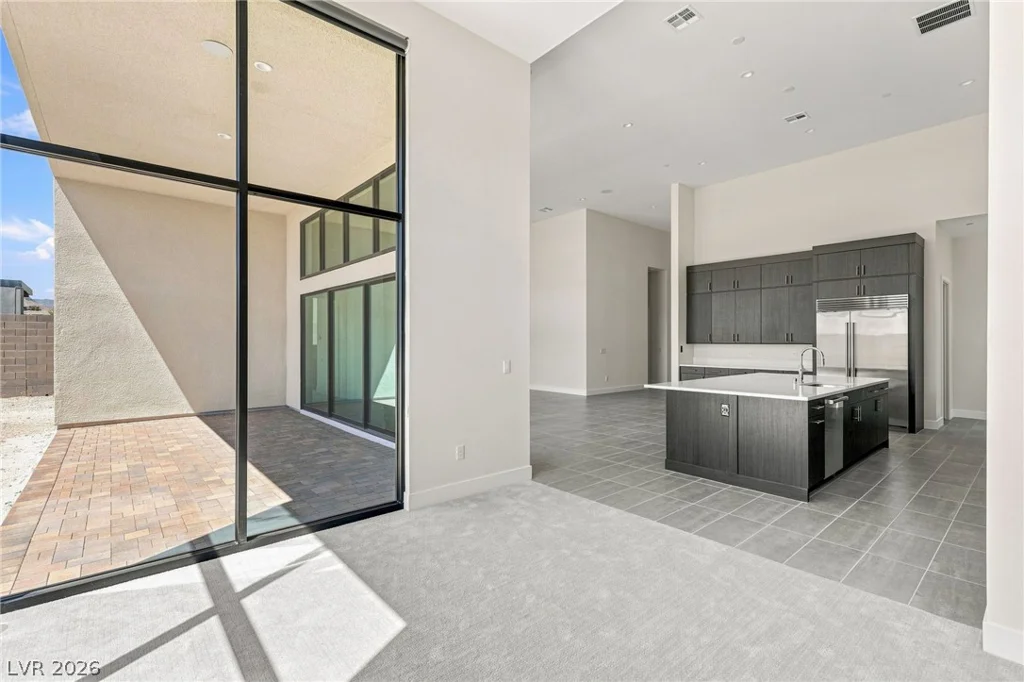 10865 Agate Cliffs, Las Vegas, NV 89135
