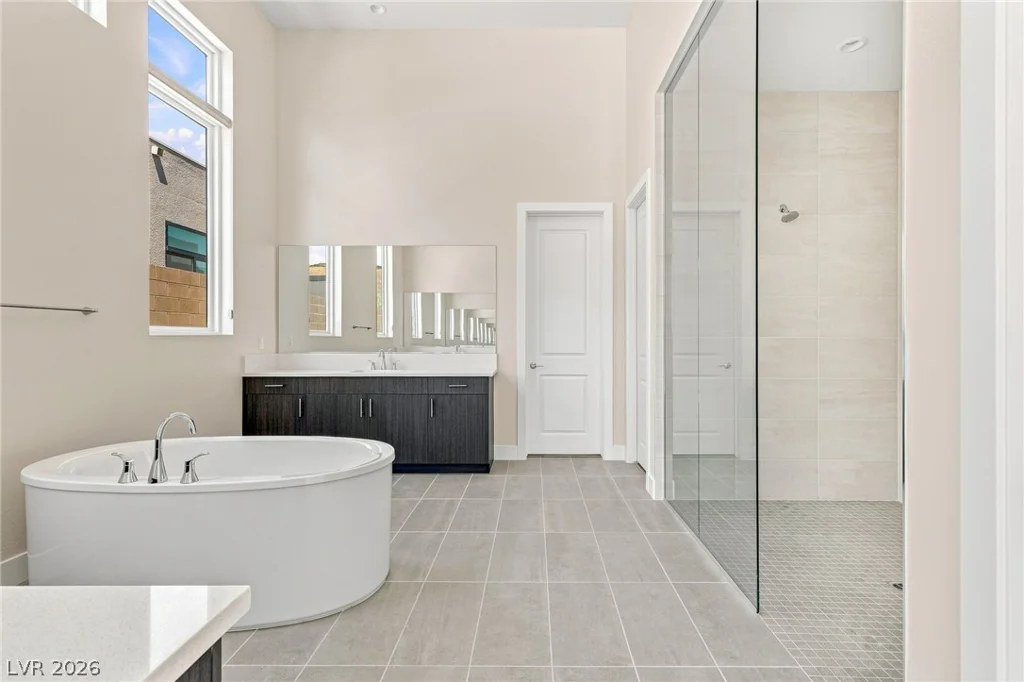 10865 Agate Cliffs, Las Vegas, NV 89135