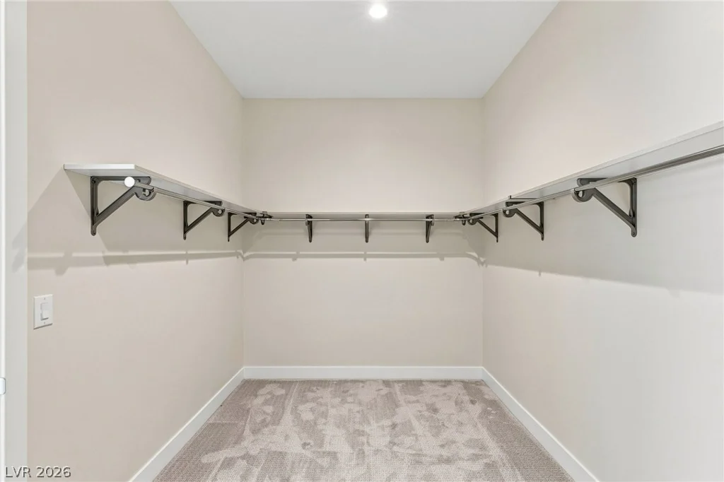 10865 Agate Cliffs, Las Vegas, NV 89135