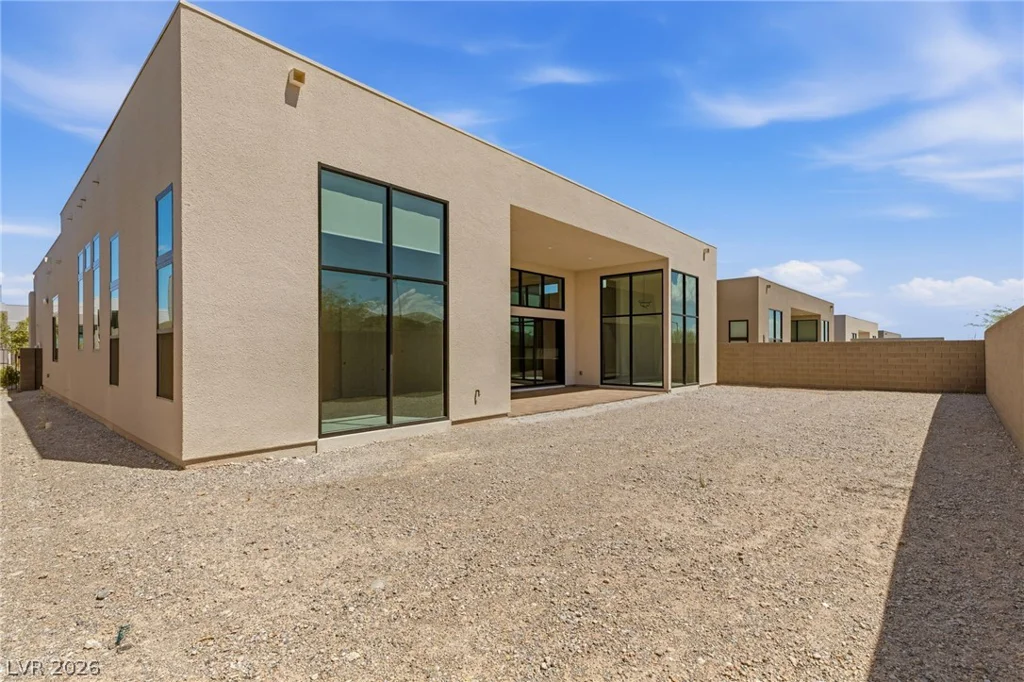 10865 Agate Cliffs, Las Vegas, NV 89135