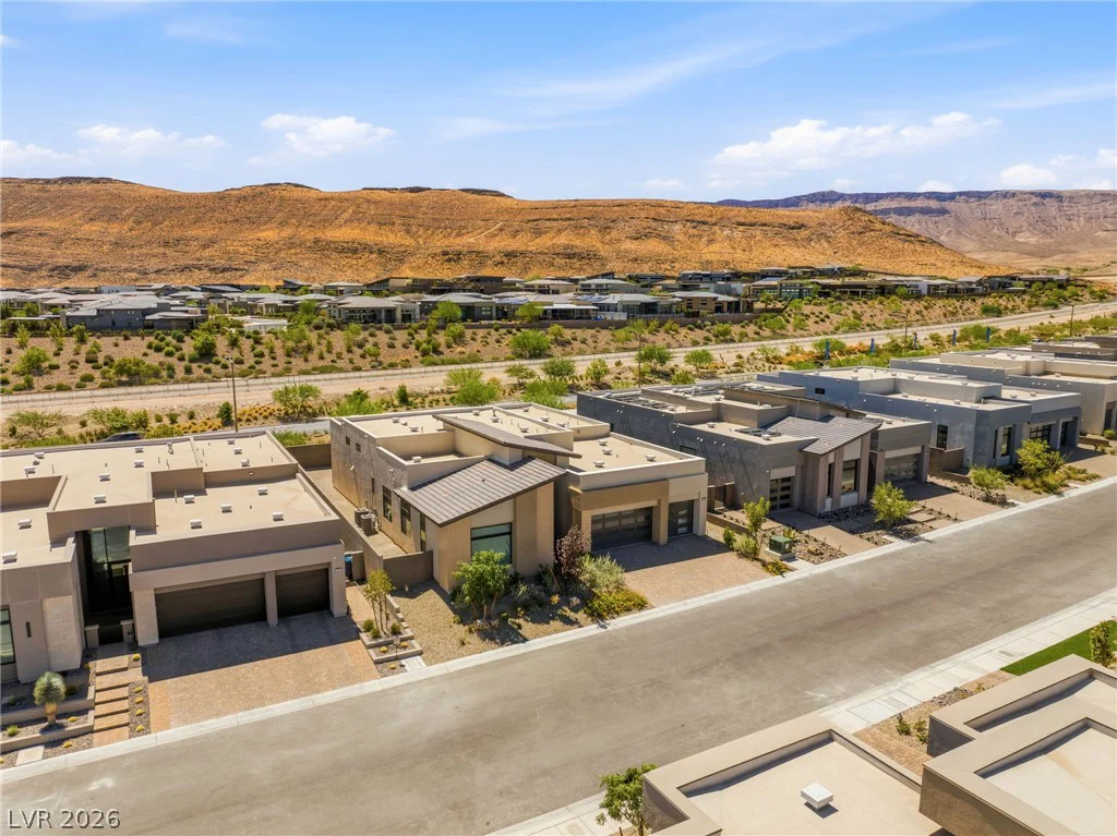 10865 Agate Cliffs, Las Vegas, NV 89135
