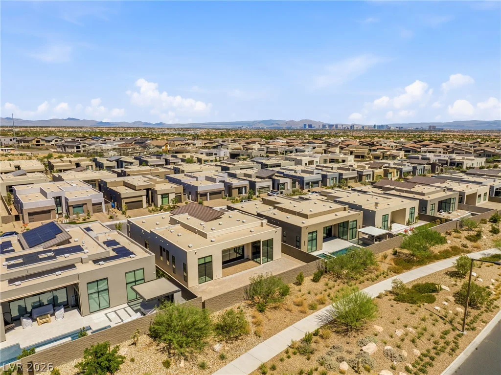 10865 Agate Cliffs, Las Vegas, NV 89135