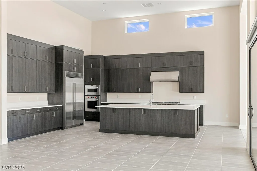 10865 Agate Cliffs, Las Vegas, NV 89135