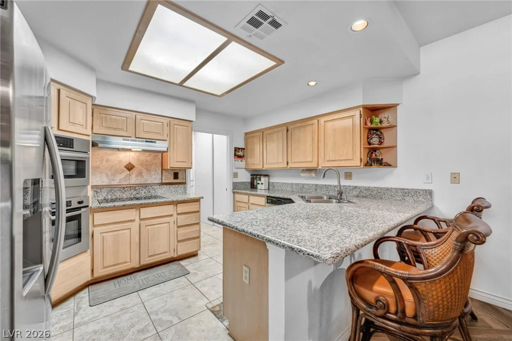 413 Fallwood, Las Vegas, NV 89107