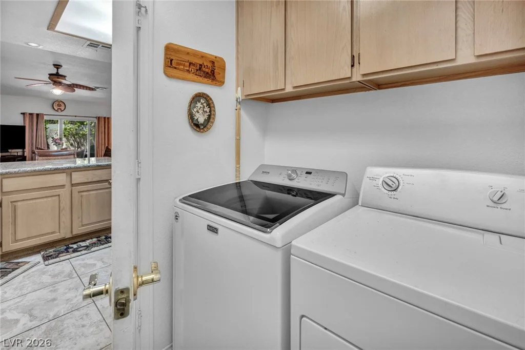 413 Fallwood, Las Vegas, NV 89107