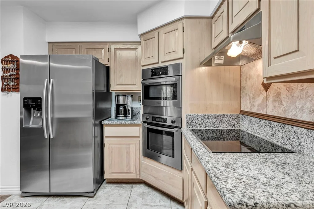 413 Fallwood, Las Vegas, NV 89107