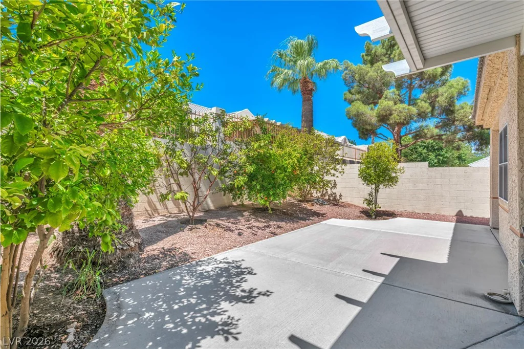 413 Fallwood, Las Vegas, NV 89107