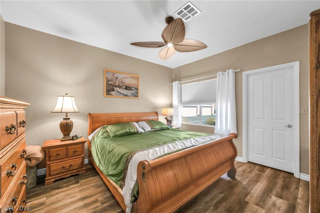 413 Fallwood, Las Vegas, NV 89107