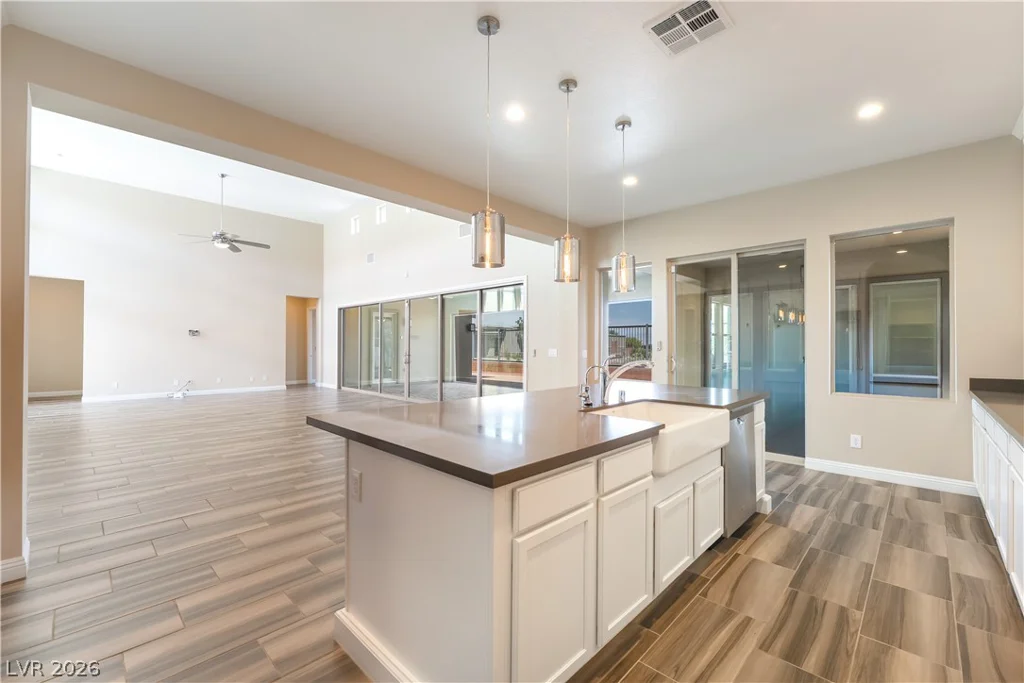 6700 REGENCY VALLEY, Las Vegas, NV 89148
