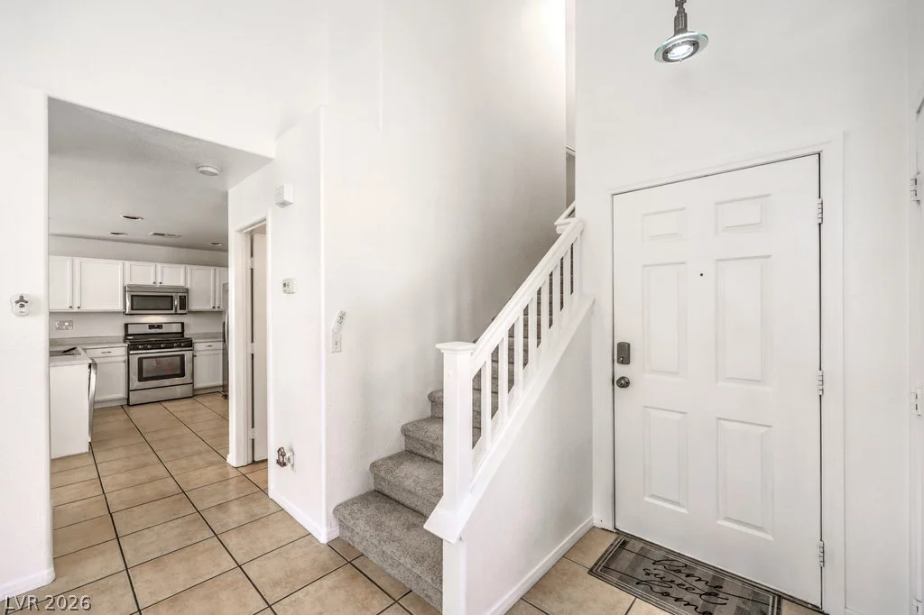 6112 Shallow Springs, Las Vegas, NV 89130