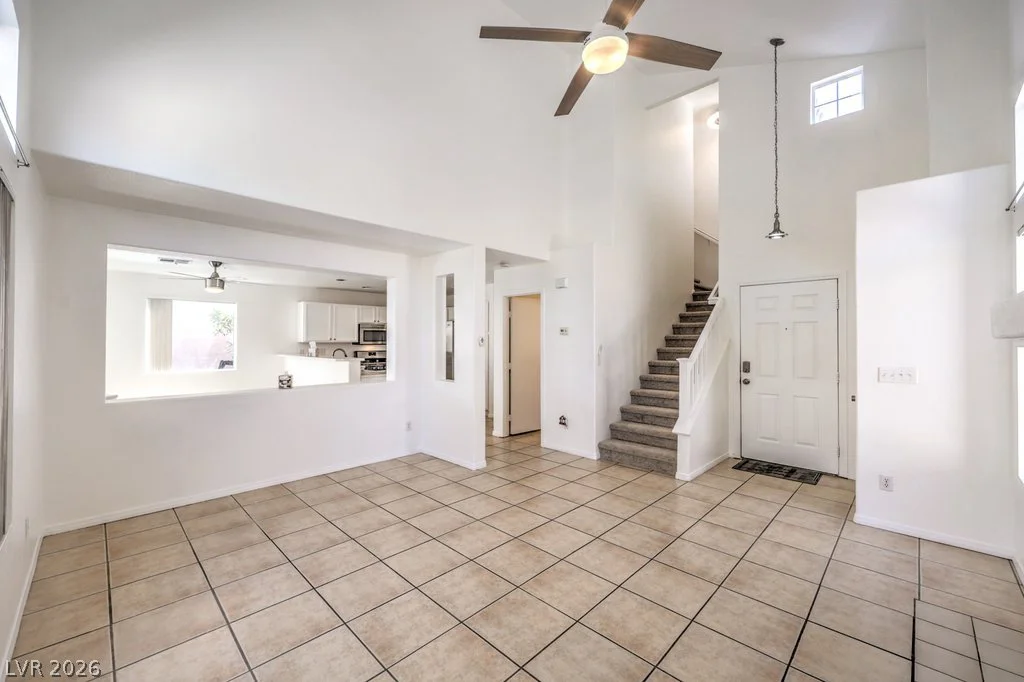 6112 Shallow Springs, Las Vegas, NV 89130