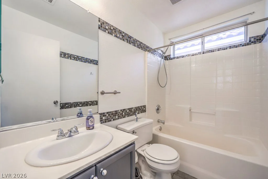 6112 Shallow Springs, Las Vegas, NV 89130