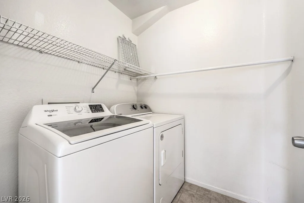 6112 Shallow Springs, Las Vegas, NV 89130