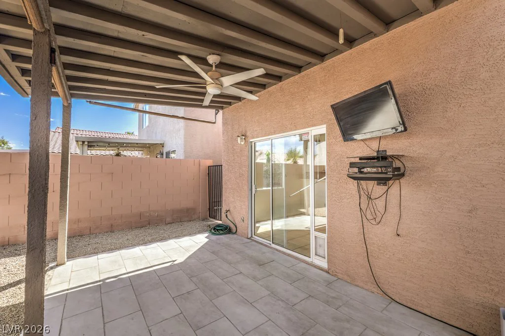 6112 Shallow Springs, Las Vegas, NV 89130