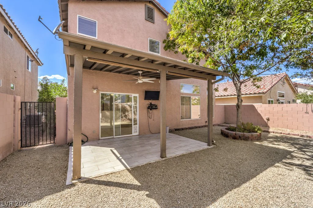 6112 Shallow Springs, Las Vegas, NV 89130
