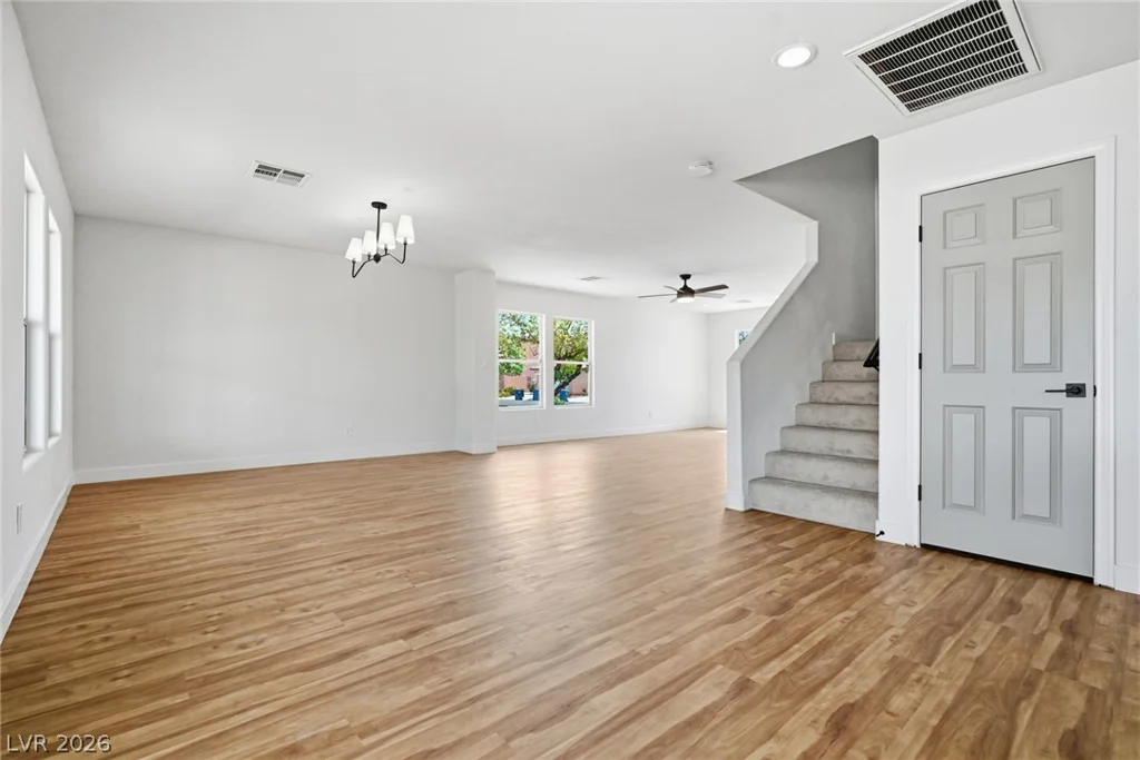 5044 Wild Buffalo, Las Vegas, NV 89131