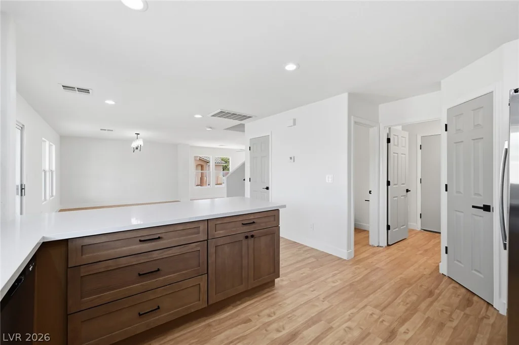 5044 Wild Buffalo, Las Vegas, NV 89131