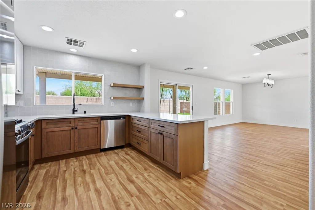 5044 Wild Buffalo, Las Vegas, NV 89131