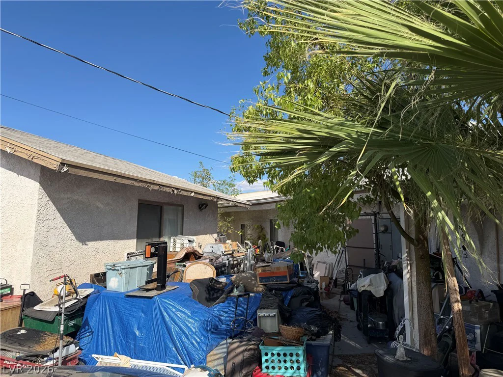 4624 Desert Inn, Las Vegas, NV 89121