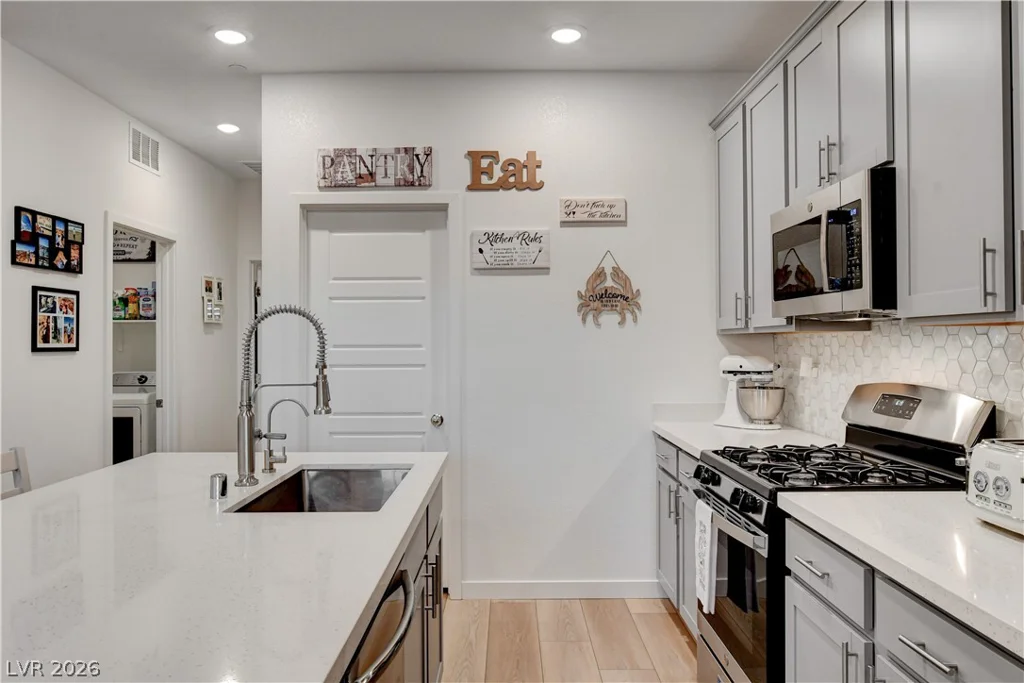 384 Aravalli Crest, Henderson, NV 89015