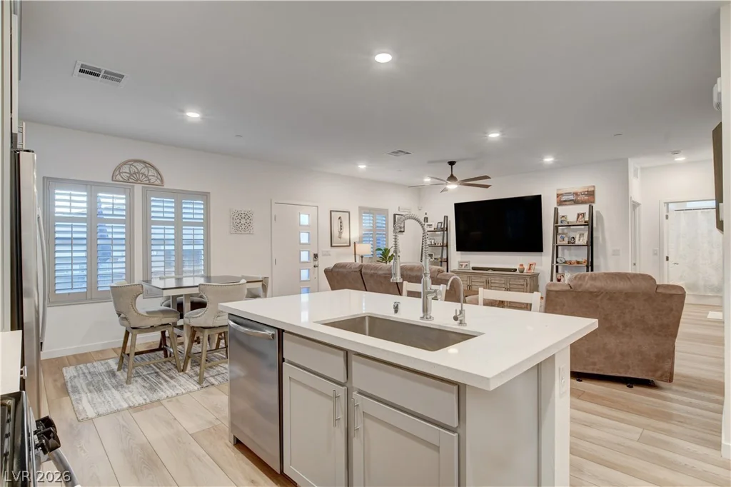 384 Aravalli Crest, Henderson, NV 89015