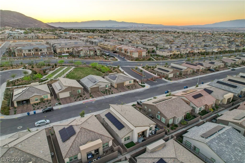 384 Aravalli Crest, Henderson, NV 89015