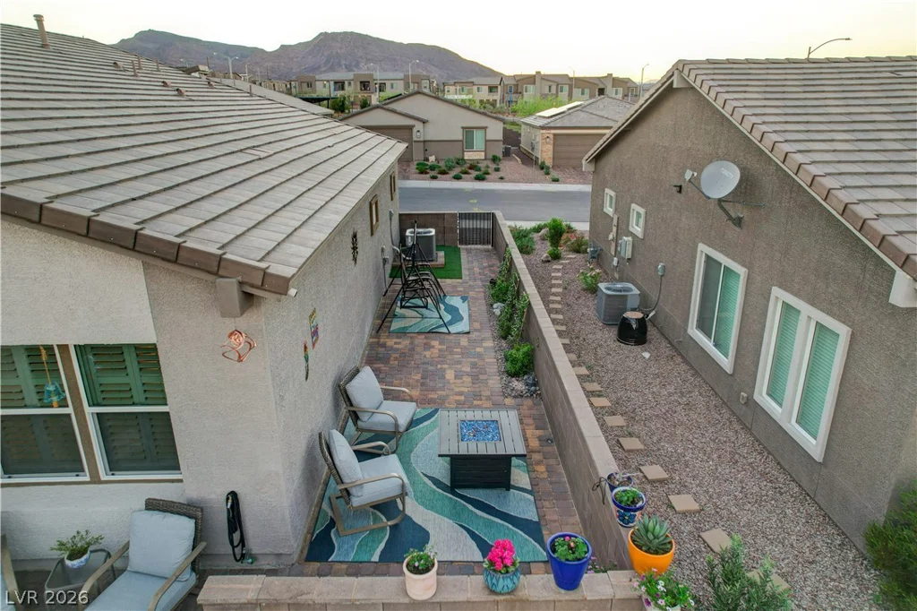 384 Aravalli Crest, Henderson, NV 89015