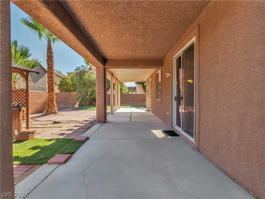 2129 Mistle Thrush, North Las Vegas, NV 89084