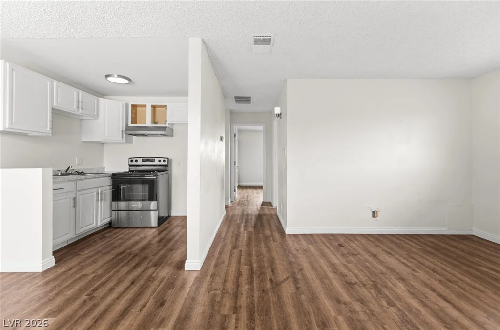 304 Orland, Las Vegas, NV 89107