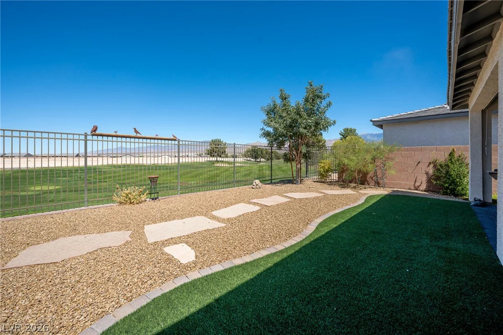 4592 Clear Meadow, Pahrump, NV 89061